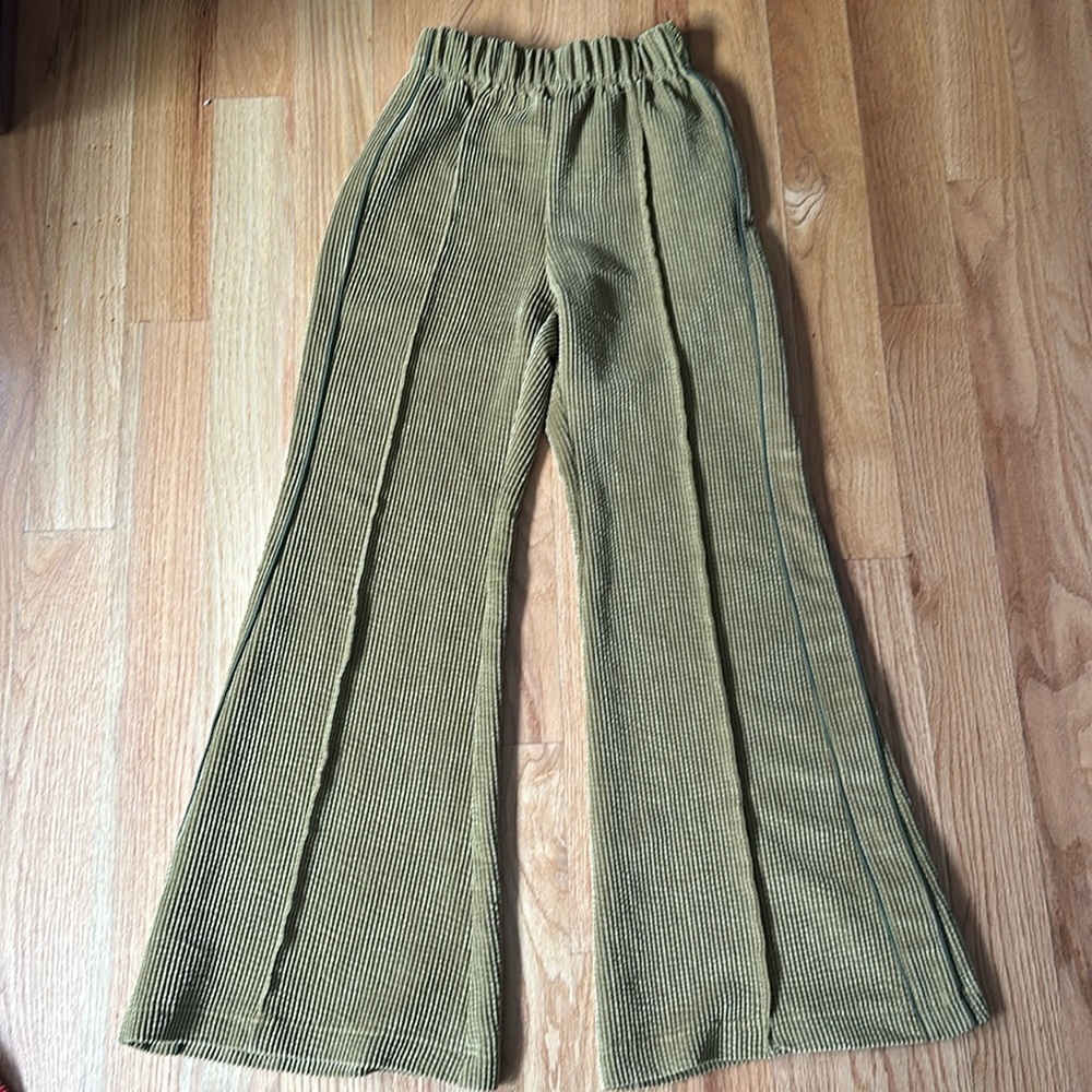 BDG Urban Outfitters Velour high waisted pull-on track pant